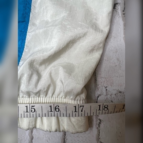 Vintage 90’s Windbreaker Track Jacket M Womens - Picture 8 of 9